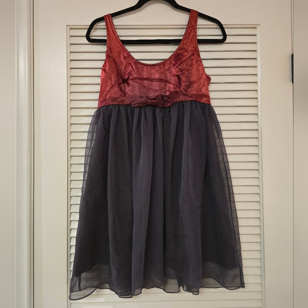 Betsey Johnson - (Juniors) Vintage Y2K Babydoll Party Sleeveless Dress W Lining